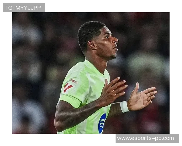 巴萨祝拉什福德28岁生日13场贡献5球7助攻展现实力