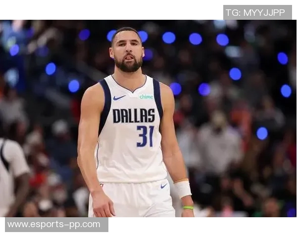 克莱状态低迷半场表现惨淡仅得3分4篮板1助攻